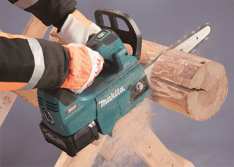 Makita UC006GZ aku řetězová pila carving 250 mm Li-ion XGT 40V, bez aku   Z