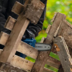 Bosch GKE 18V-15 aku řetězová pila 18cm 18V bez aku 06008D7000