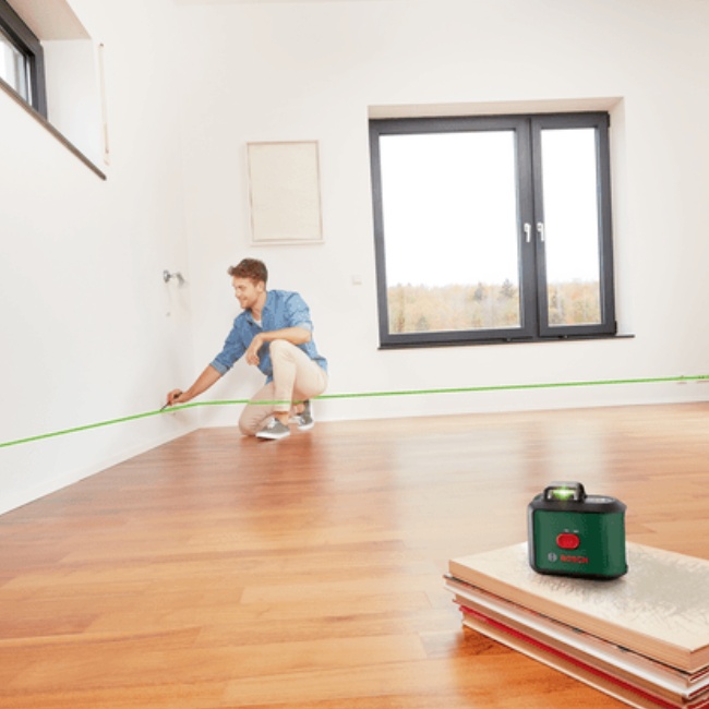 Bosch UniversalLevel 360 křížový laser + stativ TT150 + držák MM 3 0603663E07