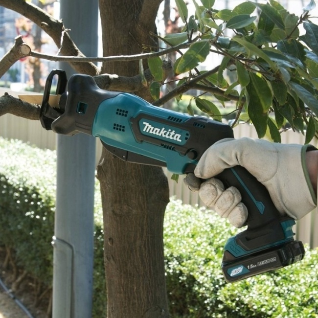 Makita JR105DZ aku pila ocaska Li-ion 12V bez aku