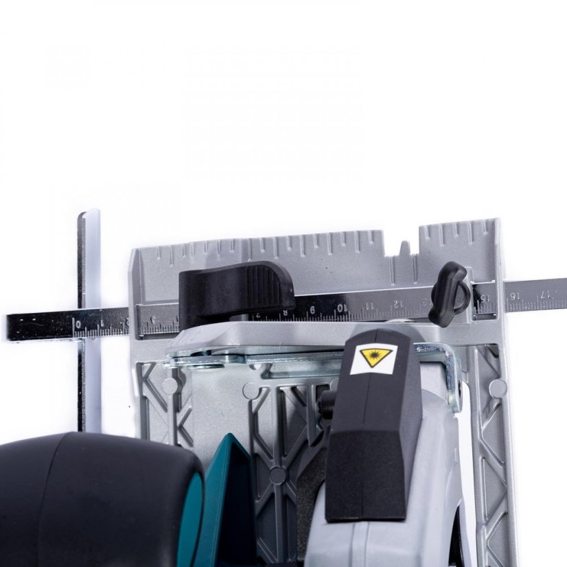XTline XT102845 aku kotoučová pila 165mm bezuhlíková 18V