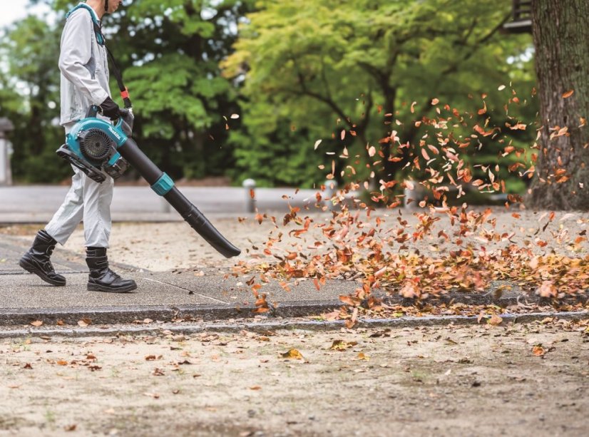 Makita UB003GZ aku ofukovač/vysavač Li-ion XGT 40V bez aku Z