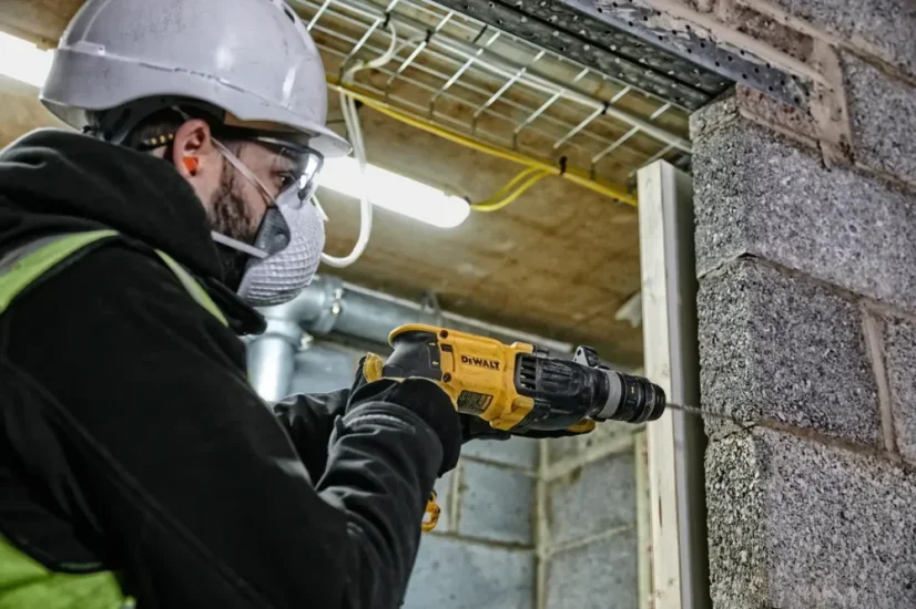 DeWALT D25134K Elektrické Kombinované kladivo SDS Plus 26 mm