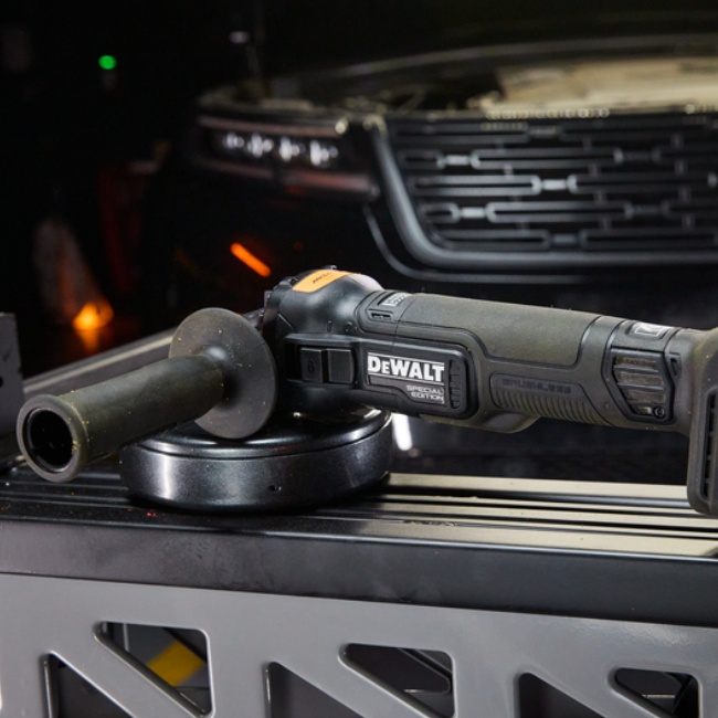 Dewalt DCG45MNT aku uhlová bruska 125 mm edice McLaren 18V bez aku