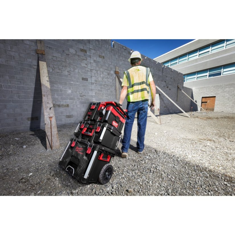 Milwaukee M18 FPOVCL-0 PACKOUT™ vysavač pro mokré/suché vysávání bez aku 4933478187