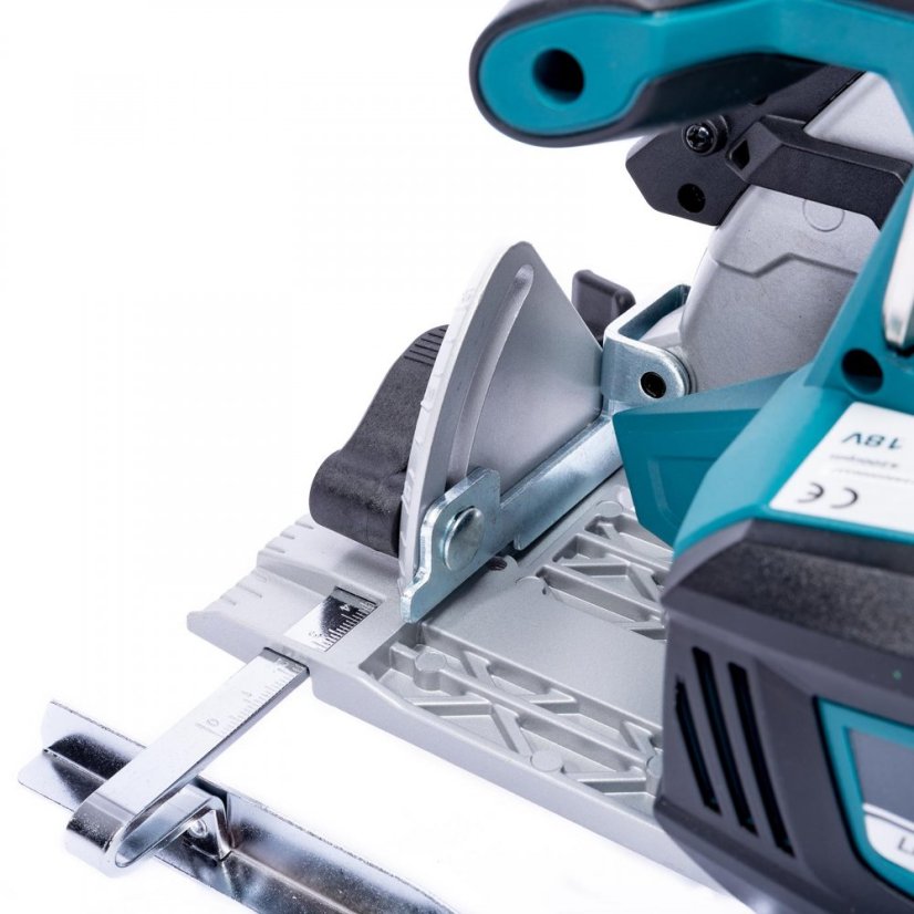 XTline XT102845 aku kotoučová pila 165mm bezuhlíková 18V