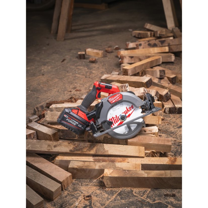 Milwaukee M18 FCS66GR3-0 aku kotoučová pila GEN3 kompatibilní s vodicí lištou 4933493491