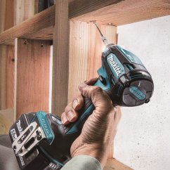 Makita DTD172RTJ aku rázový šroubovák 1/4" Li-ion LXT 18V/5,0Ah, Makpac