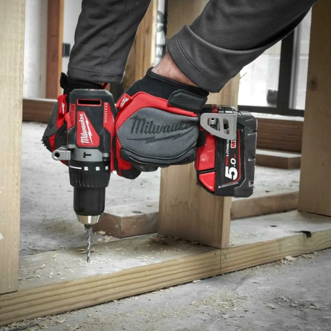 Milwaukee M18 BLPD2-501 aku příklepová vrtačka 1x5Ah 4933500775 c