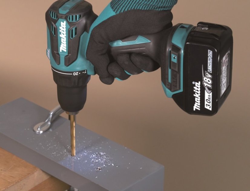 Makita DDF490SFJ aku bezuhlíkový šroubovák Li-ion LXT 18V 2x3 Ah Makpac