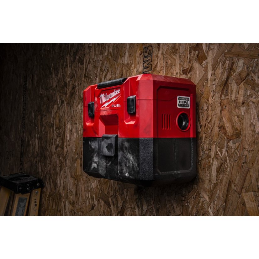 Milwaukee M18 FPOVCL-0 PACKOUT™ vysavač pro mokré/suché vysávání bez aku 4933478187