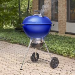 Weber 1502205 Master Touch GBS C-5755 57 cm Ocean Blue gril na dřevěné uhlí