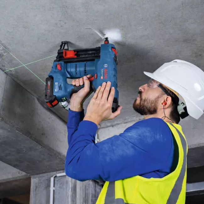 Bosch GNB 18V-40 aku hřebíkovačka do betonu 18V bez aku 06019L7004