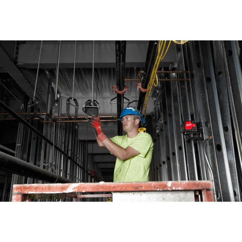 Milwaukee L4 CLLP-301C aku kombinovaný křížový liniovo-bodový laser USB 1x3Ah 4933478099