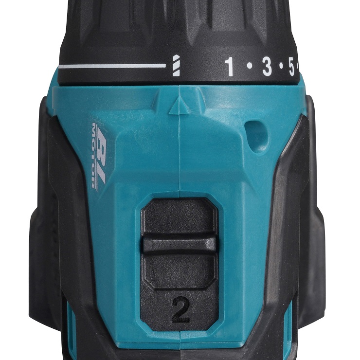 Makita DDF490SFJ aku bezuhlíkový šroubovák Li-ion LXT 18V 2x3 Ah Makpac