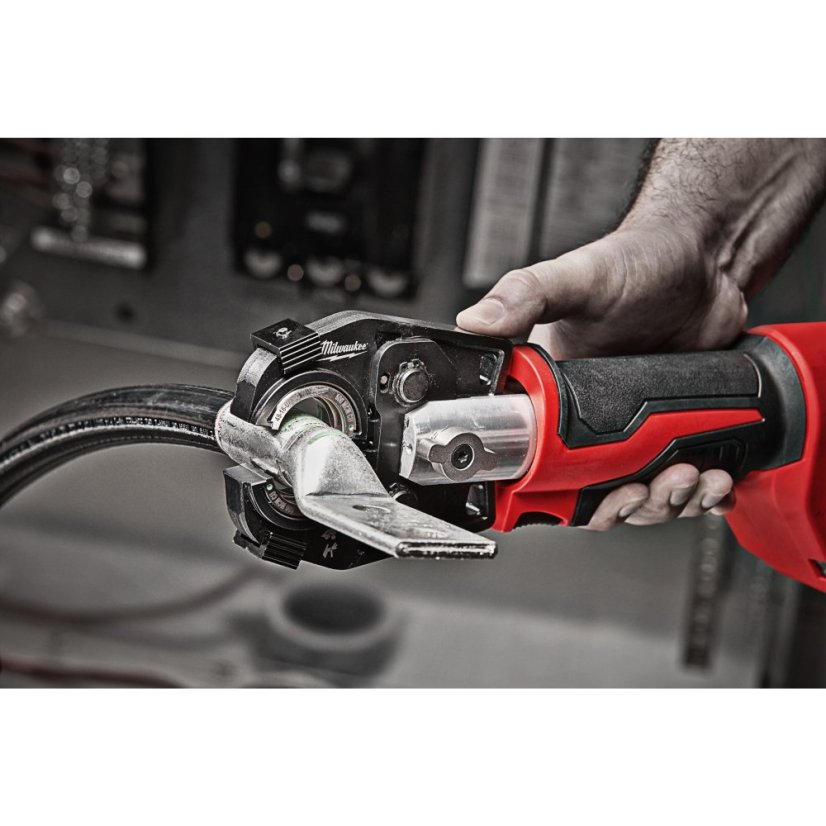 Milwaukee M18 HCCT-201C FORCE LOGIC Hydraulické krimpovací kleště na kabely 53 kN  1x 2Ah 4933451194