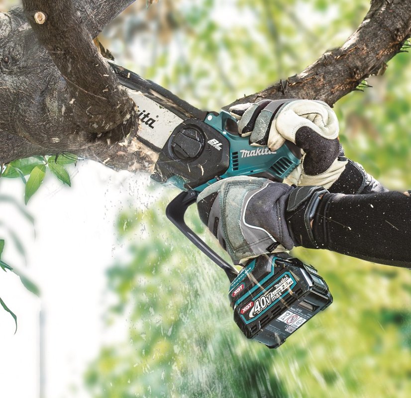 Makita UC029GZ01 aku prořezávací pila 150 mm Li-ion XGT 40V bez aku Z