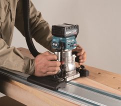 Makita RT001GZ17 aku kombinovaná frézka s příslušenstvím Li-ion XGT 40V, bez aku Z