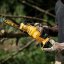 DeWALT DCMPS520N aku řetězová prořezávací pila 20cm 18V XR bez aku