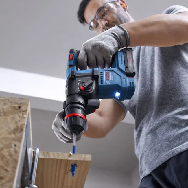 Bosch GBH 18V-18X aku vrtací kladivo SDS-Plus ONECHUCK 1,5 J 18V bez aku 0611927100