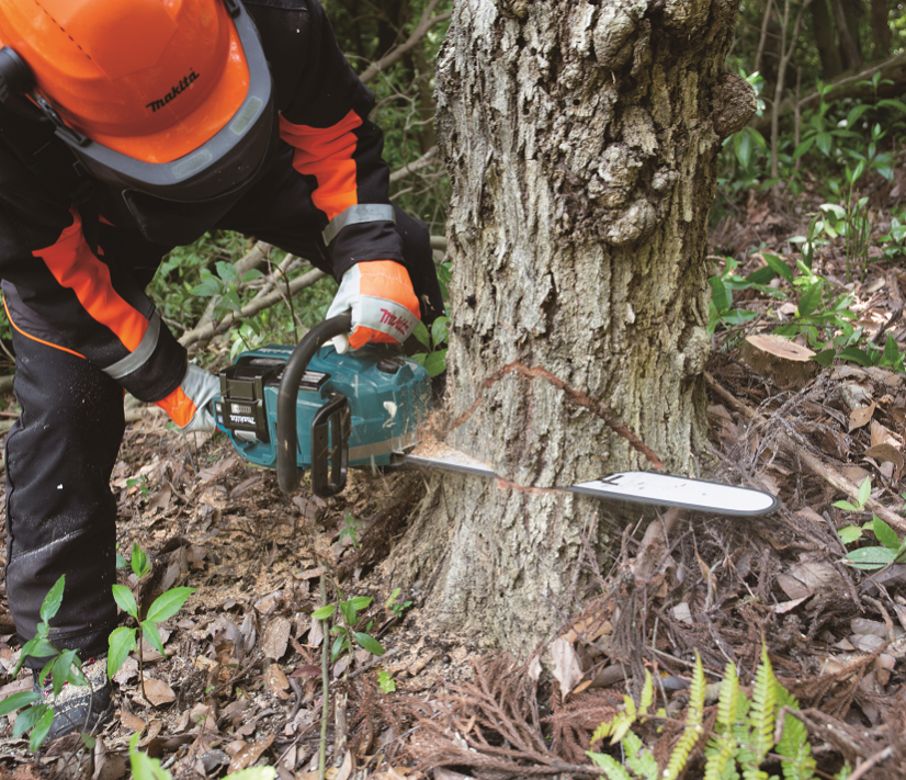 Makita UC030GZ01 aku řetězová pila 400 mm Li-ion XGT 40V bez aku Z
