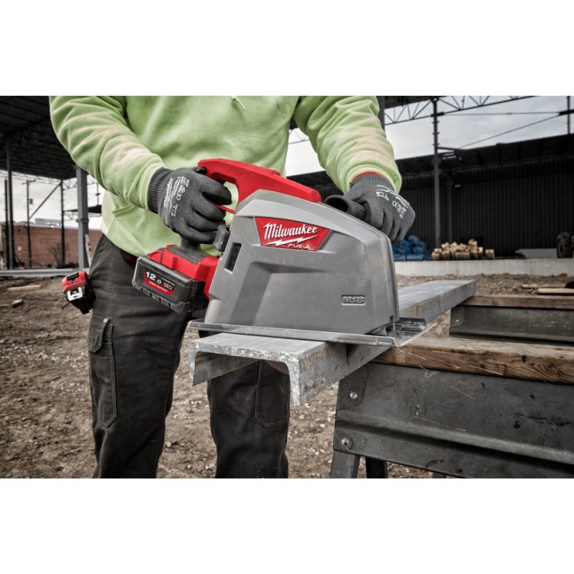 Milwaukee M18 FUEL™ FMCS66-0C 66 mm kotoučová pila na kov 4933472110