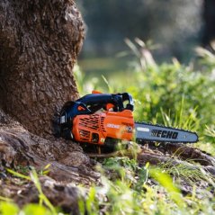 ECHO CS-2511TES C benzínová řetězová pila 1,1kW lišta 25 cm