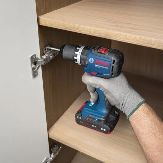 Bosch GSB 18V-52 aku příklepový vrtací šroubovák 18 V 2x2Ah 06019S0123