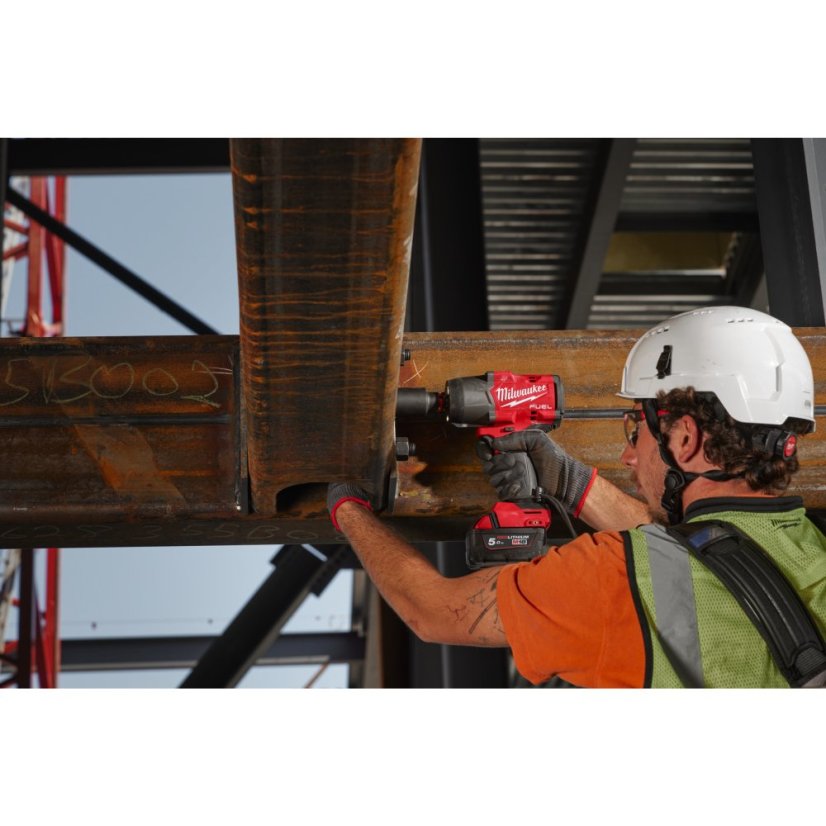 Milwaukee M18 FUEL™ FHIW2F12-502X rázový utahovák s vysokým krouticím momentem a pojistným koužkem 4933492783