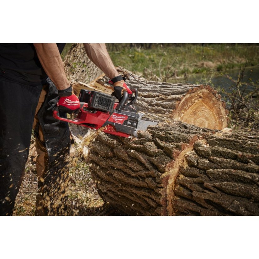 Milwaukee M18 F2CHS50-0 aku řetězová pila 50 cm 2x18V bez aku 4933480120