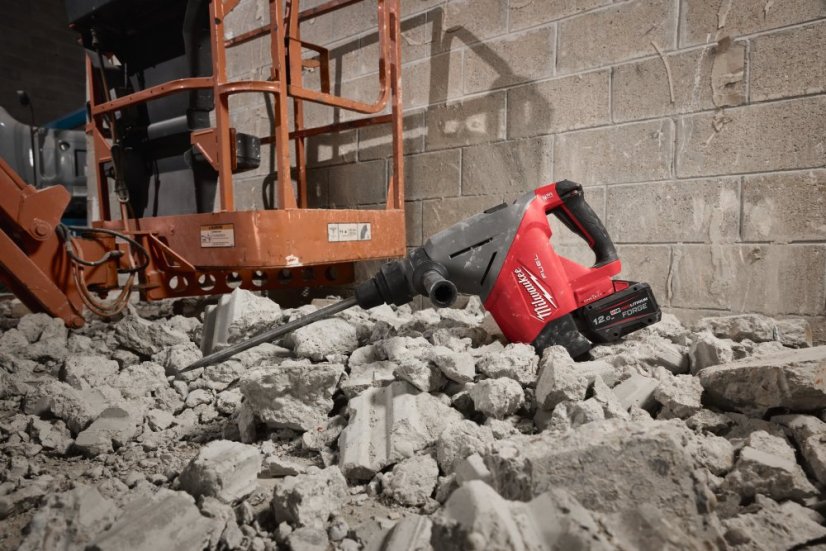 Milwaukee 4933493445 M18 FUEL™ 45 mm vrtací a sekací kladivo SDS-Max s ONE-KEY™ - bez aku