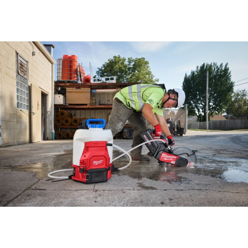 Milwaukee M18 BBPFP2-0 aku  zádový postřikovač bez aku 4933498961
