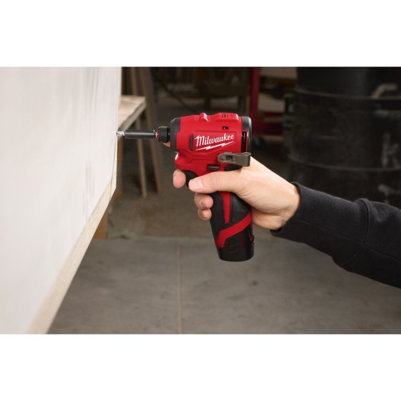 Milwaukee M12 BLIDRC-0 aku rázový utahovák 1/4" 124 Nm 4933499689