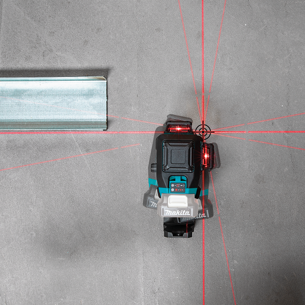 Makita SK700D aku křížový laser, červený, Li-ion CXT 10,8/12V, bez aku Z