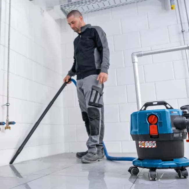 BOSCH GAS 18V-12 MC aku vysavač 18V bez aku 06019K2000