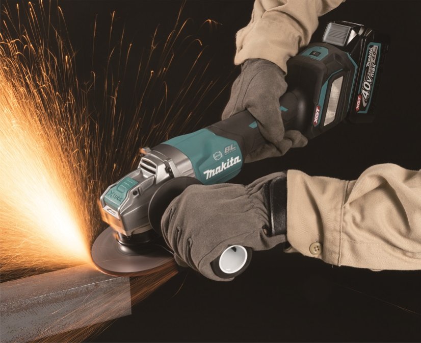 Makita GA044GZ aku úhlová bruska s regulací a X-lock 125mm Li-ion XGT 40V, bez aku