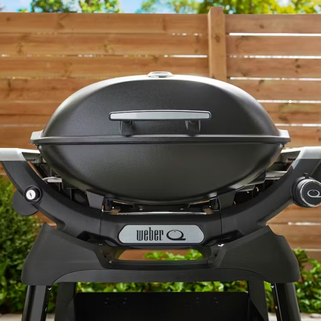 Weber 1501064 Q 2200N plynový gril s postranními stolky a stojanem