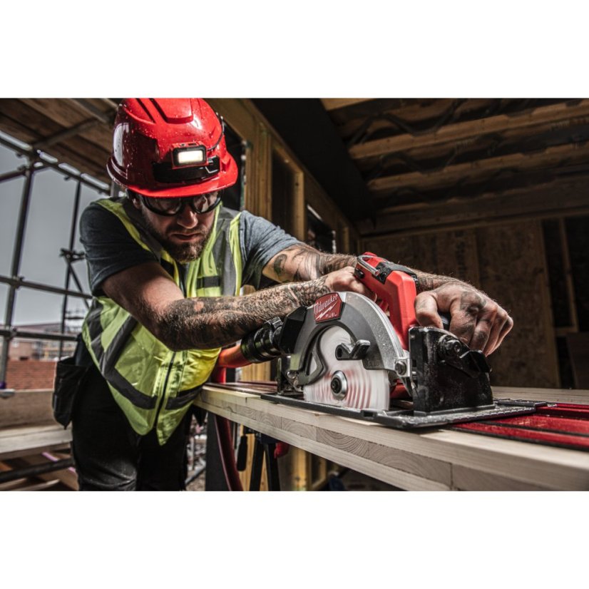 Milwaukee M18 FCS66GR3-0 aku kotoučová pila GEN3 kompatibilní s vodicí lištou 4933493491