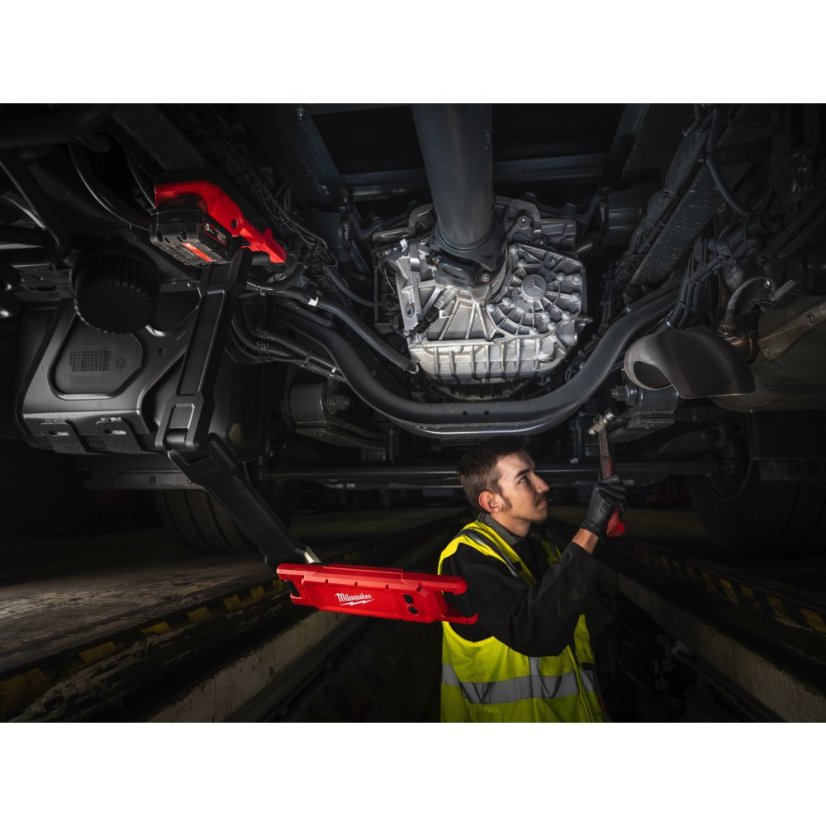 Milwaukee M18 ABL-0 plošné světlo s výložníkem bez aku 4933498147