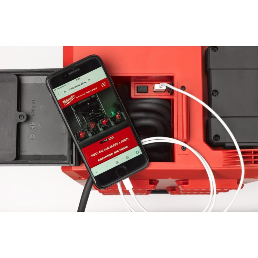 Milwaukee M18 POALC-0 Světlo a nabíječka Packout bez aku 4933478120
