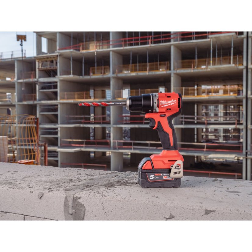 Milwaukee M18 BLPDRC-502C aku příklepová vrtačka 2x5Ah 4933492826