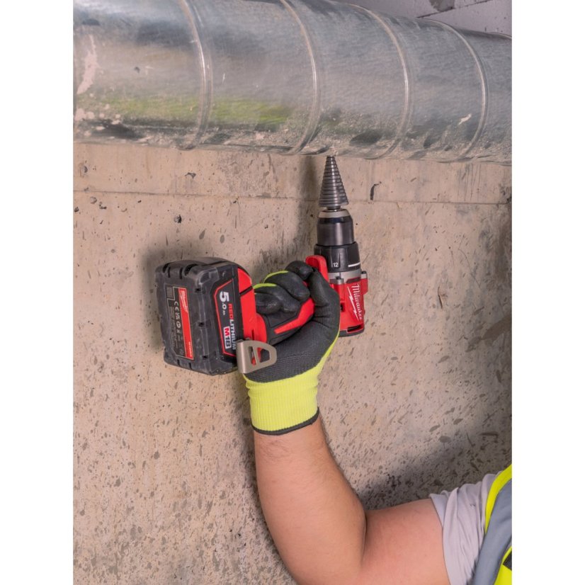 Milwaukee M18™ BLDDRC-502C kompaktní bezuhlíkový vrtací šroubovák 4933492835