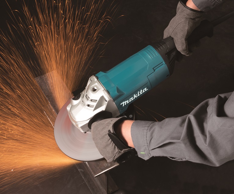 Makita GA9081 úhlová bruska s elektronikou 230mm 2700W