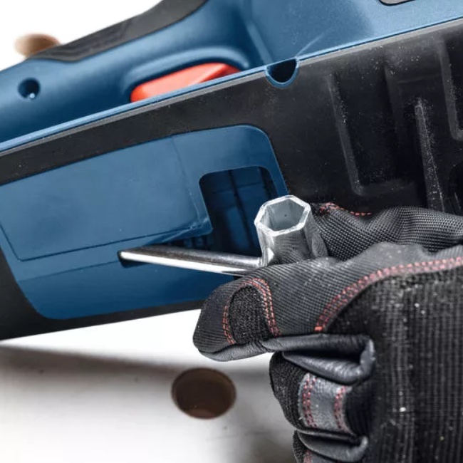 Bosch GKE 18V-40 aku řetězová pila 18V 06008D3000