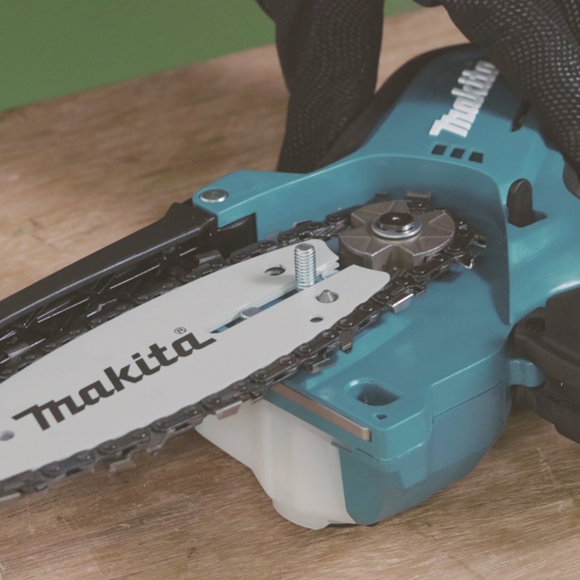 Makita DUC150SF01 aku prořezávací pila 150 mm Li-ion LXT 18V/1x3,0 Ah