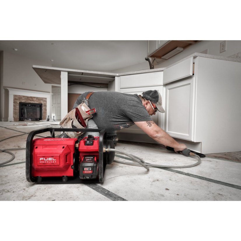 Milwaukee M18 FAC-0 FUEL™ Kompresor 4933472166