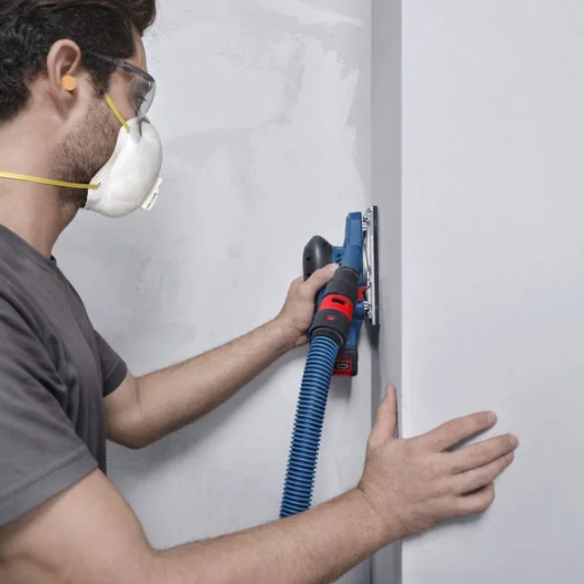 Bosch GSS 18V-18 aku vibrační bruska 18V L-Boxx bez aku 06019R7001