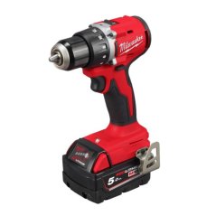 Milwaukee ELVINSET28 M18 BLDDRC-502C  aku vrtací šroubovák + 19 dílná sada vrtáků do kovu HSS-Co 2x 5 Ah M18 B5 4933492835