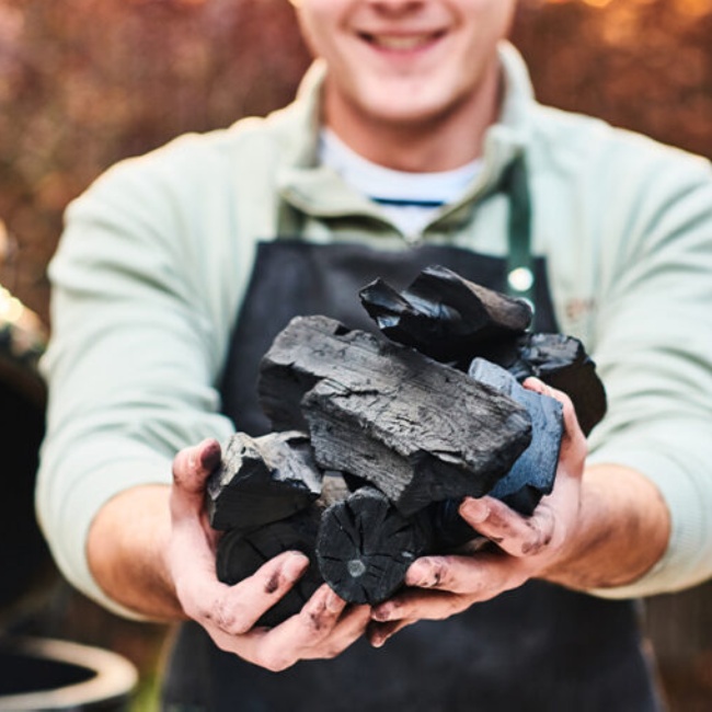 Big Green Egg dřevěné uhlí Pure 9 kg 818924