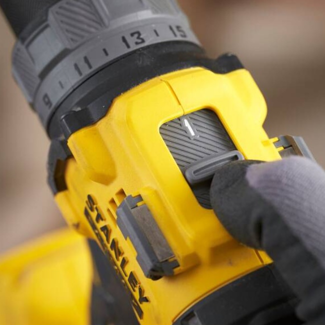STANLEY FatMax SFMCD725D2K aku vrtací šroubovák 18 V V20 2x2Ah